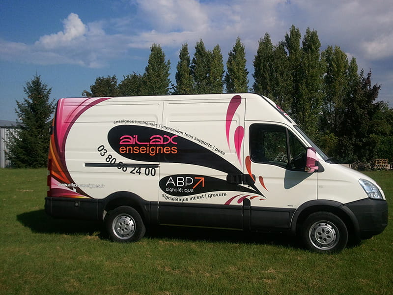 Publigraph_decoration_de_vehicule_Ailax_enseignes_1